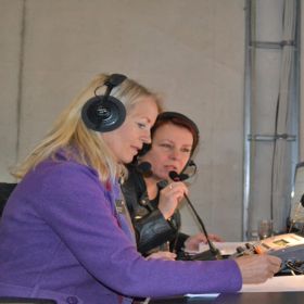 Team interpreting with Margit Schuck and Angelika Erdner in interpreter's booth at TRUMPF