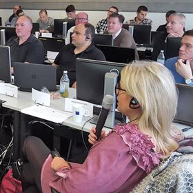 Simultandolmetschen bei TRUMPF Töchterschulung